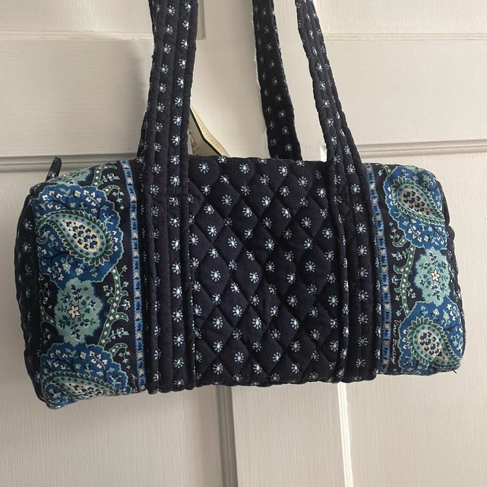NWT Vera Bradley Seaport Navy Small Duffle Purse